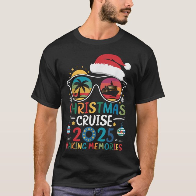 Christmas Cruise 2025 Men Women Kids Family T-Shirt (Front)