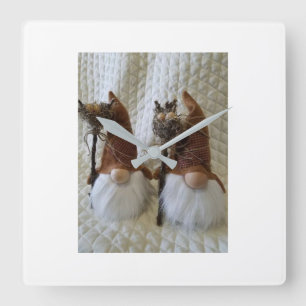 ****CHRISTMAS CUTE FINISH GNOMES**** CLOCK