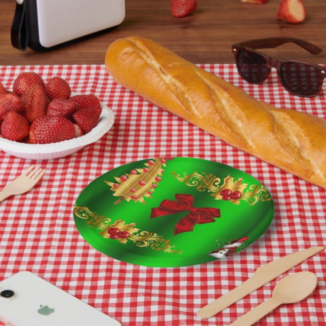 Christmas Decorations On Green Paper Plate (Picnic)