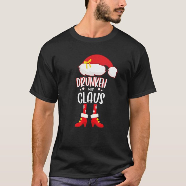 Christmas Eve Drunken Mrs Claus Costume Xmas Santa T-Shirt (Front)