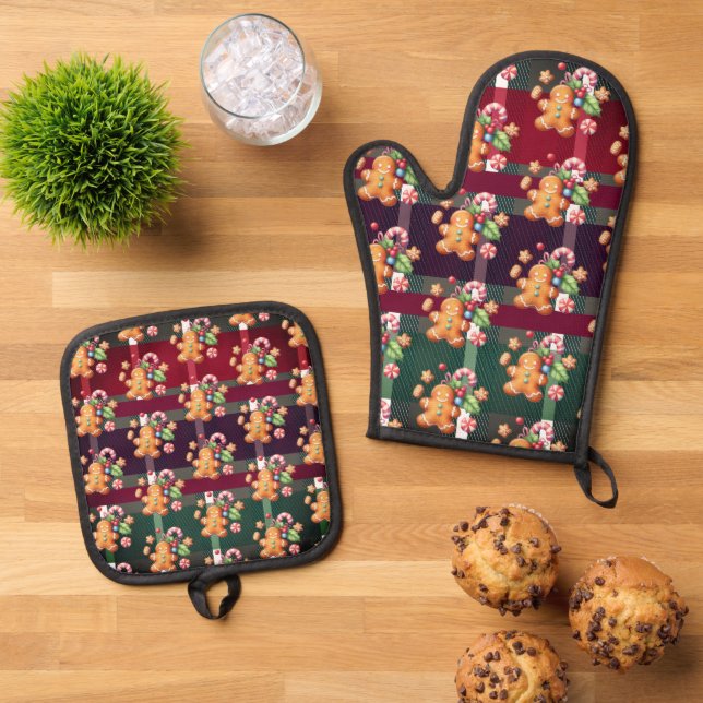 Christmas Gingerbread Cookies Plaid Holiday Pastel Oven Mitt & Pot Holder Set (Top Down)