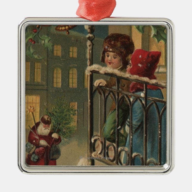 Christmas GreetingKids Watching Santa Metal Tree Decoration (Front)