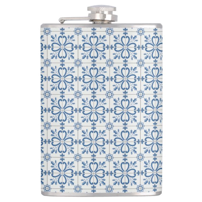 Christmas holly leaves and flowers petals tiles hip flask (Front)