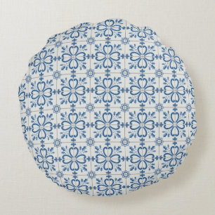 Christmas holly leaves and flowers petals tiles round cushion