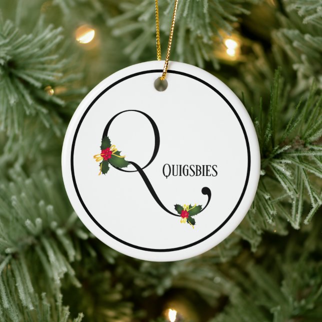 Christmas Holly Monogram Letter Q Ceramic Tree Decoration (Tree)
