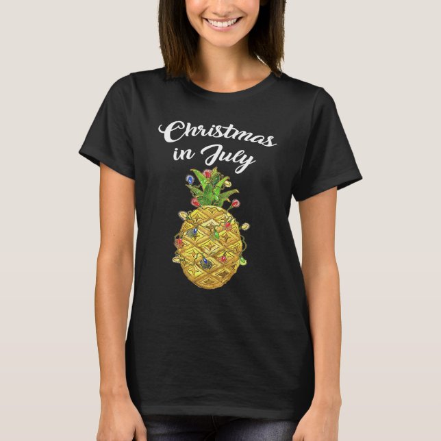 Christmas In July Pineapple Xmas Tree Lights Beach T-Shirt (Front)