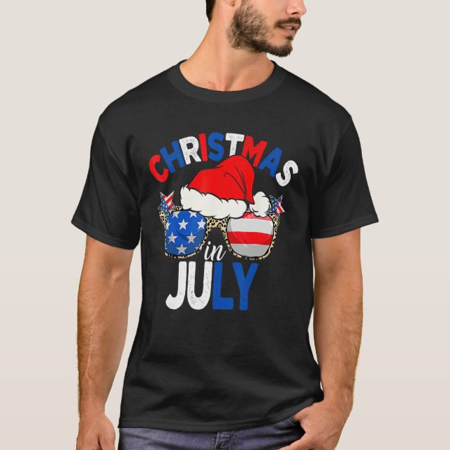 Christmas In July Summer Patriotic USA Santa Hat 4 T-Shirt (Front)