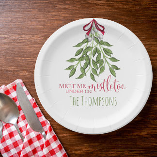 Christmas Merry Mistletoe Holiday Berries Greenery Paper Plate