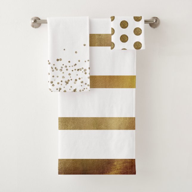 Christmas Metallic Gold and White Bath Towel Set (Insitu)