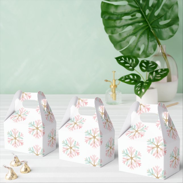 Christmas Mint Pink Snowflakes on White Favour Box (Multiple)