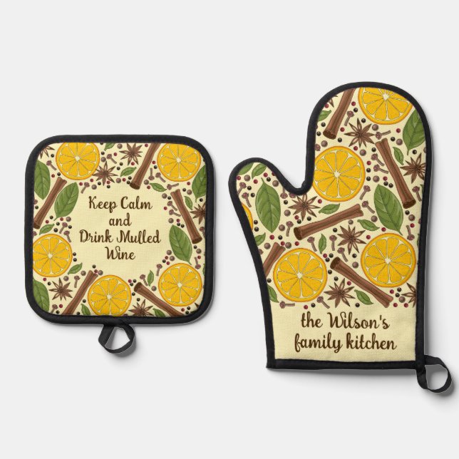 Christmas mulled wine spicy Light Yellow Oven Mitt & Pot Holder Set (Front)