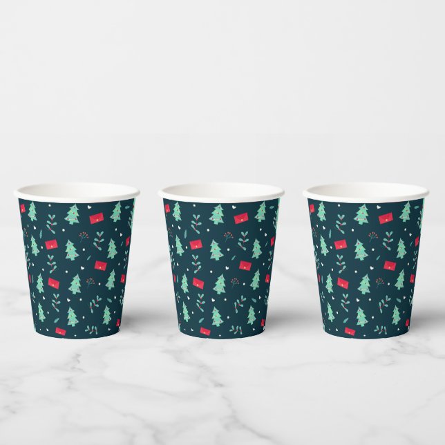 Christmas pattern, trees and holly, paper cups (Multi)