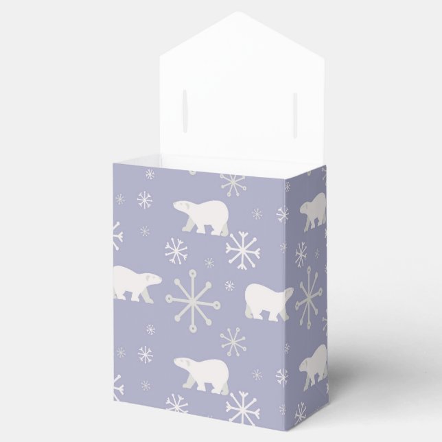 Christmas pattern with polar bears and snowflakes favour box (Opened)