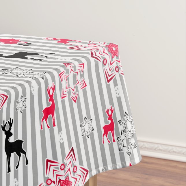 Christmas patterns tablecloth (In Situ)