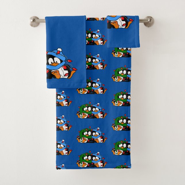 Christmas Penguin Pals Bath Towel Set (Insitu)