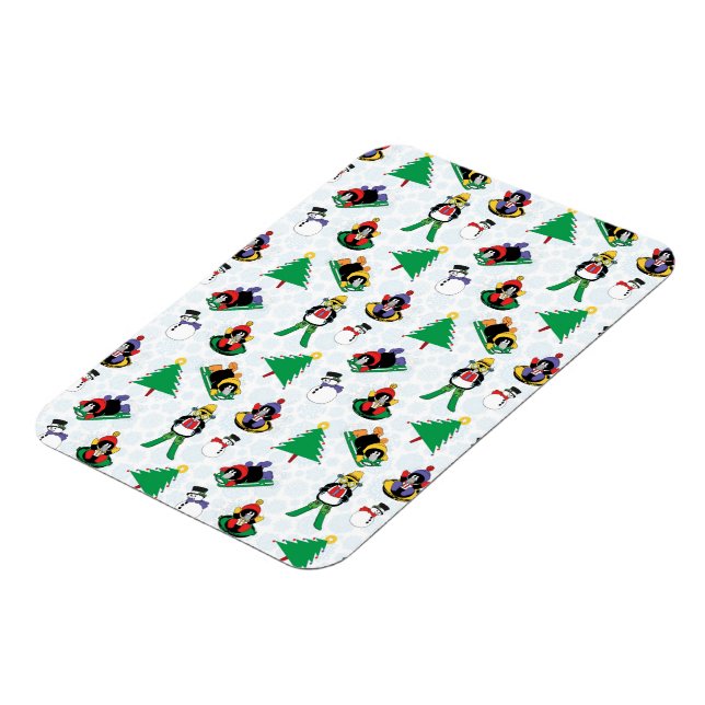 Christmas penguin skiing magnet (Left Side)