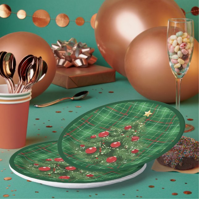 Christmas Plaid Green with Red Paper Plate (Multi)