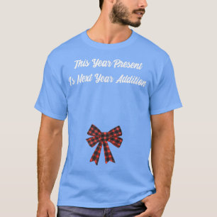 Christmas pregnancy announcement Future Mum Mother T-Shirt