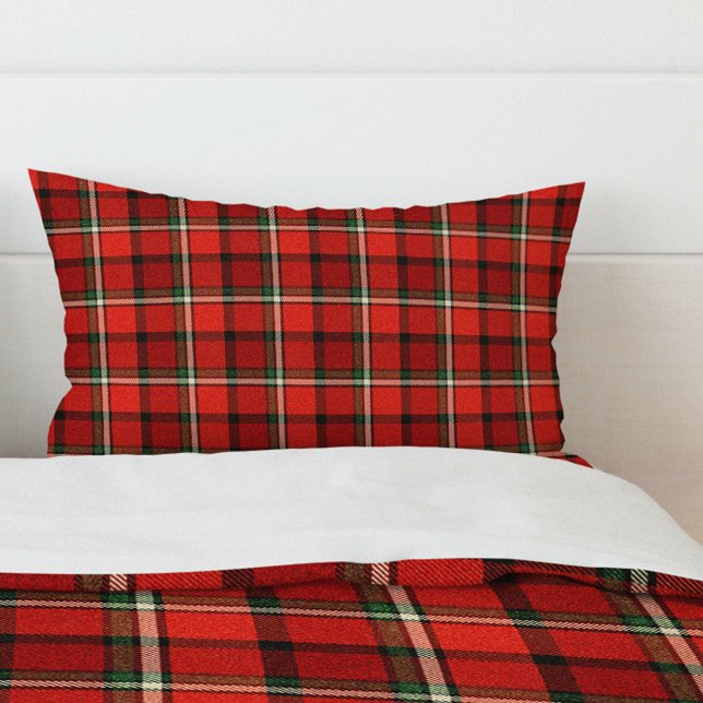 Christmas Red Plaid Pattern Festive Holiday Pillowcase (Christmas Red Plaid Pattern Festive Holiday Pillow Case)