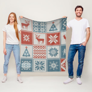 Christmas Reindeer and Snowflakes Seamless Pat Fleece Blanket