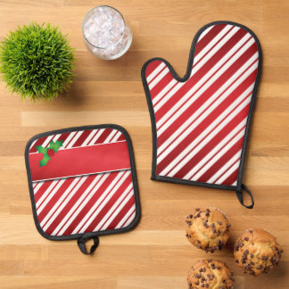 Christmas Stripes with Holly Oven Mitt & Pot Holder Set