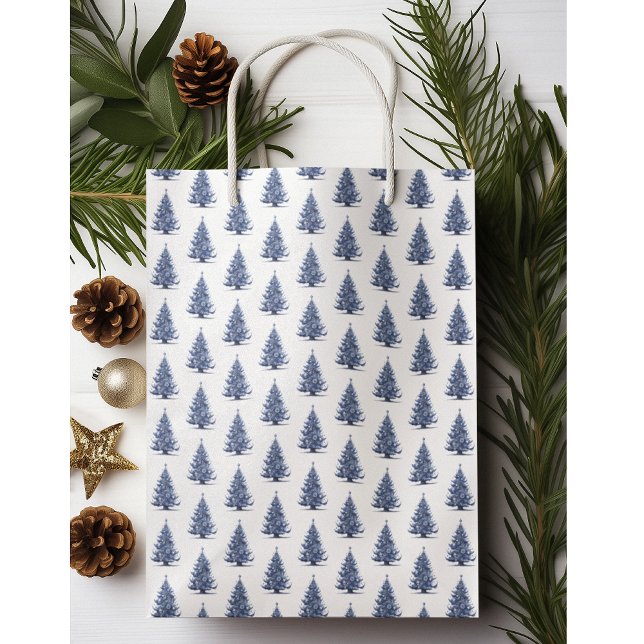 Christmas Tree in Delft Blue Medium Gift Bag (Creator Uploaded)