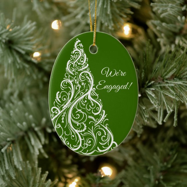 Christmas Tree on Green Winter Engagement Ceramic Tree Decoration (Tree)