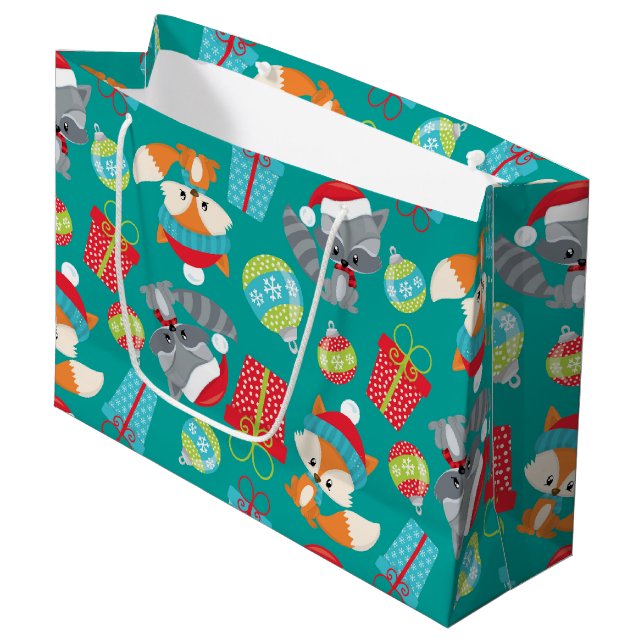 Christmas woodland animals pattern party bag (Front Angled)