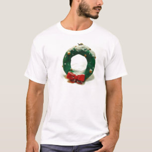 Christmas Wreath Ornament T-Shirt