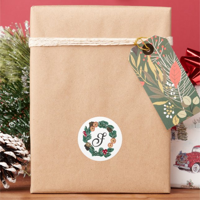 Christmas wreath with customisable initial classic round sticker (Holiday)