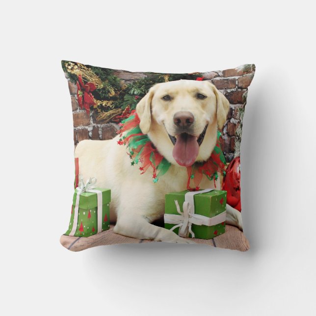 Christmas - Yellow Labrador - Strider Cushion (Front)