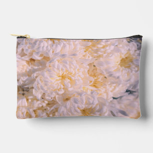 chrysanthemum bloom accessory pouch