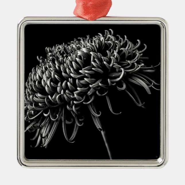Chrysanthemum Metal Tree Decoration (Front)