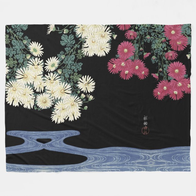 Chrysanthemums,Running Water ,Japanese Floral Fleece Blanket (Front (Horizontal))