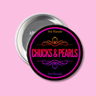 Chucks & Pearls Vote Kamala Black 7.5 Cm Round Badge