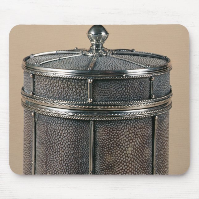 Cigarette box with shagreen sides, 1928 mouse mat (Front)