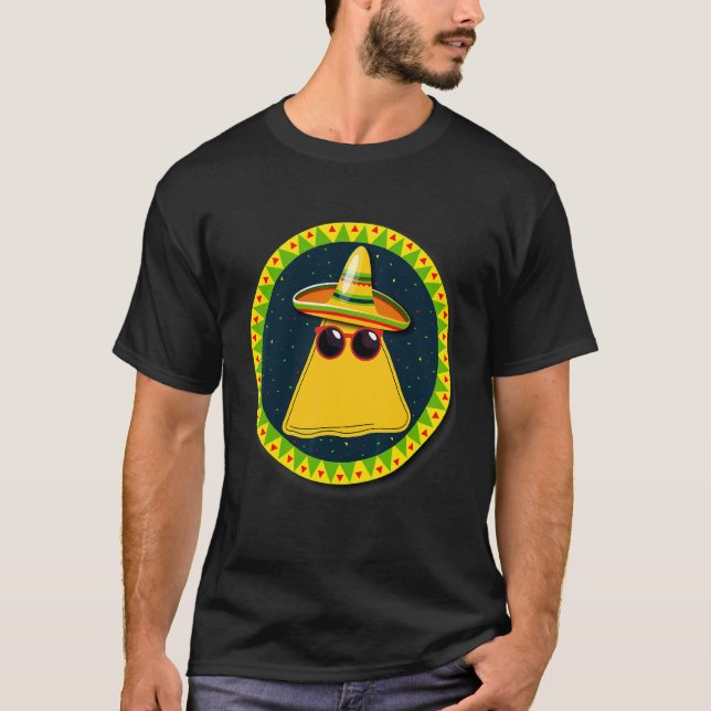 Cinco De Mayo   Cool Random Nacho Sombrero Amigo T-Shirt (Front)