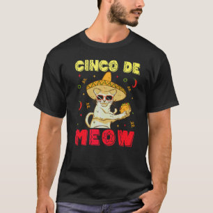 Cinco De Mayo Mexican Cat Dancing T-Shirt