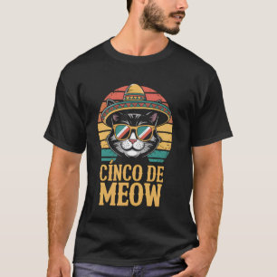 Cinco de Meow Funny Cat Sombrero Cinco de Mayo Fie T-Shirt