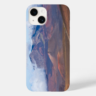 cinder cones and mountains at haleakala crater Case-Mate iPhone 14 case
