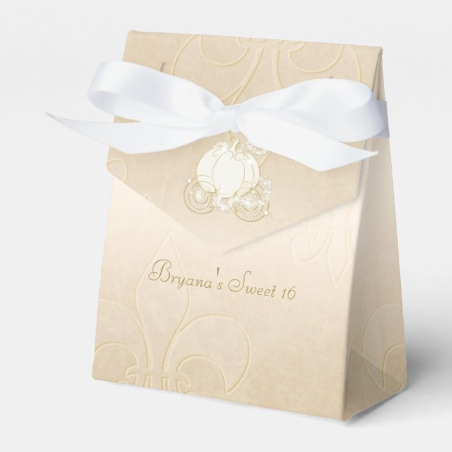 Cinderella Gold Carriage Beige Party Favour Boxes (Front Side)