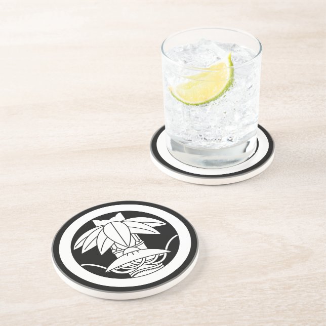 Circle Alternating Bamboo and Arrowroot with Conic Coaster (Side)