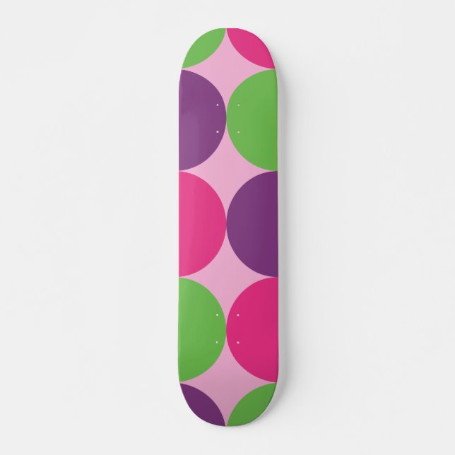 Circle Board Design Skateboard (Front)