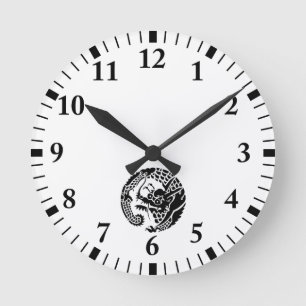Circle of Nichiren sect dragon Round Clock