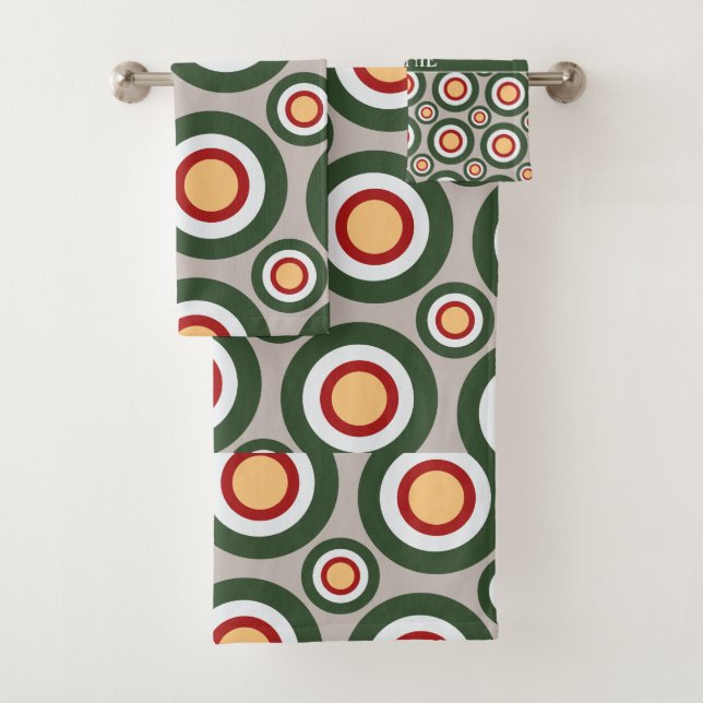 Circles Grey Green Minimal Pattern Bath Towel Set (Insitu)