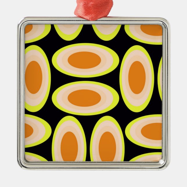 Circles Metal Tree Decoration (Front)