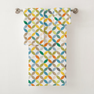 Circular quartered pattern warm tone colors  bath towel set