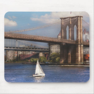 City - NY - Sailing under the Brooklyn Bridge Mouse Mat
