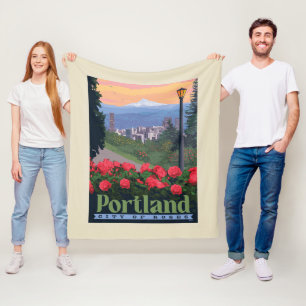 City of Roses   Portland, Oregon Fleece Blanket