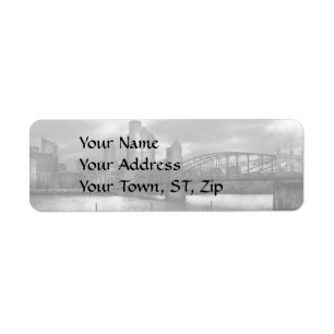 City - Pittsburgh, PA - Smithfield Bridge BW